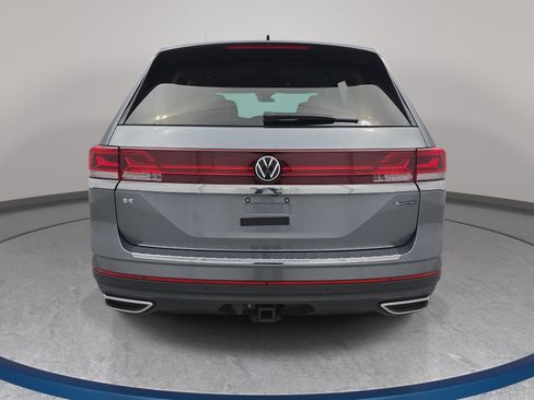 Certified 2024 Volkswagen Atlas SE AWD/4WD image 6