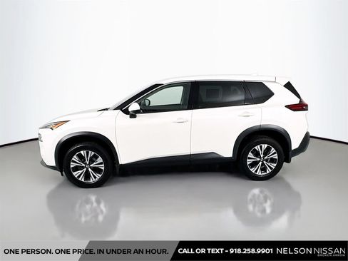 Used 2021 Nissan Rogue SV AWD/4WD image 8