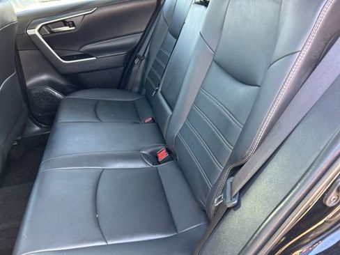 Used 2025 Toyota RAV4 XLE Premium image 11