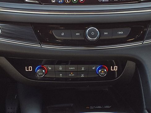 Used 2024 Buick Enclave Essence w/ Sound and Sites Package image 15