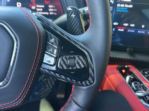 Used 2025 Chevrolet Corvette Stingray Preferred Cpe w/ Z51 Performance Package RWD image 24