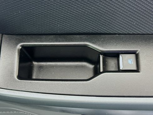 Used 2023 Ford F150 XLT image 27