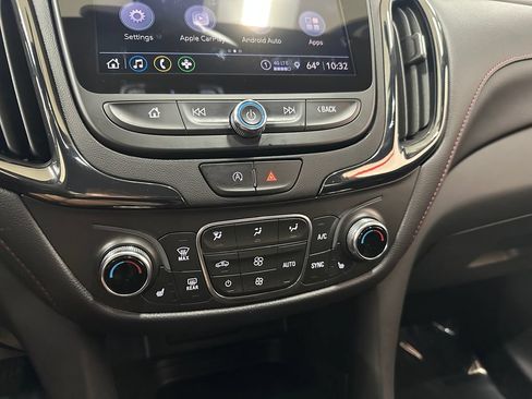 Used 2023 Chevrolet Equinox RS w/ RS Leather Package AWD/4WD image 28
