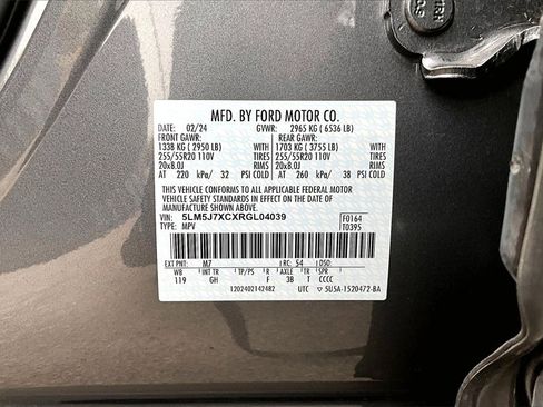 Used 2024 Lincoln Aviator Reserve image 36