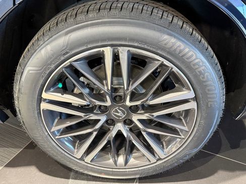 New 2026 Acura MDX w/ Advance Package image 5