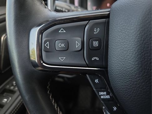 Used 2025 RAM 1500 Limited AWD/4WD image 19