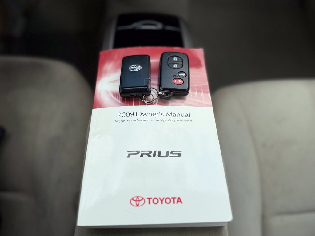 Used 2009 Toyota Prius FWD image 30