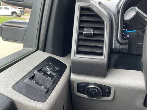 Used 2020 Ford F250 XL w/ Power Equipment Group RWD image 28