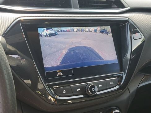 Used 2023 Chevrolet TrailBlazer RS w/ Technology Package FWD image 24