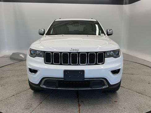 Certified 2022 Jeep Grand Cherokee Limited AWD/4WD image 2