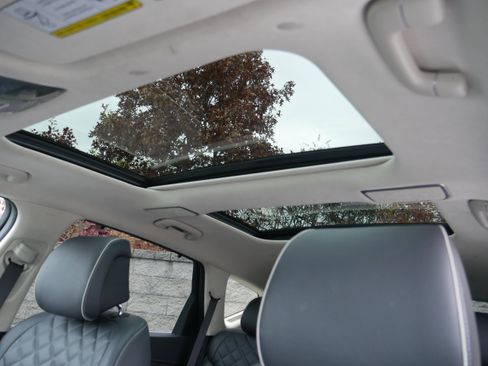 Certified 2025 Genesis GV80 3.5T Prestige image 58