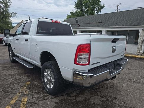 Used 2024 RAM 2500 Big Horn w/ Off Road Package AWD/4WD image 4