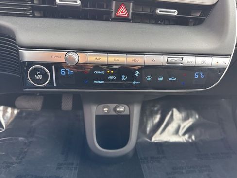 Used 2024 Hyundai Ioniq 5 SEL image 21