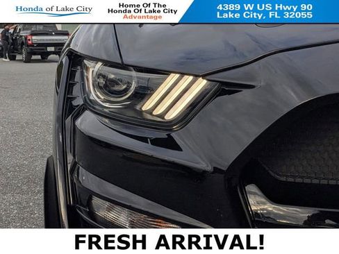 Used 2020 Ford Mustang Shelby GT500 w/ Technology Package image 9