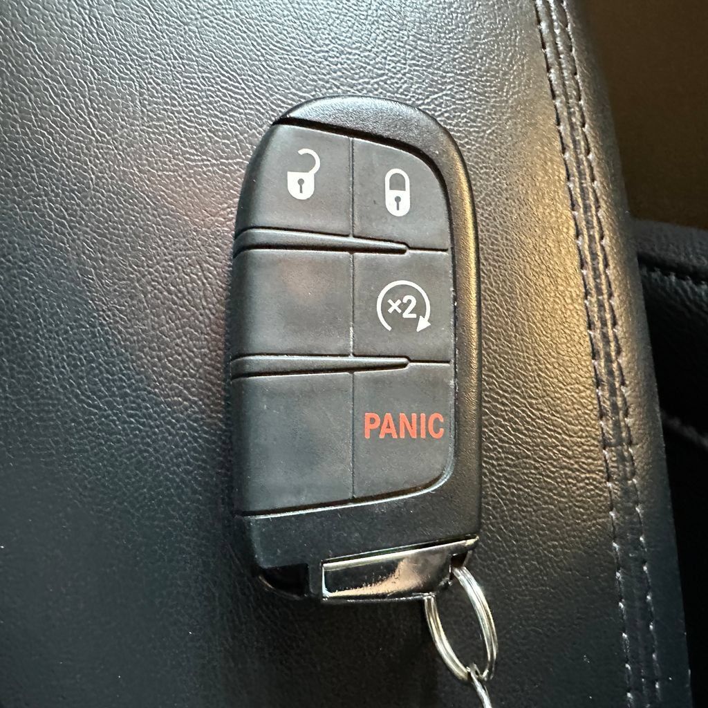 Used 2024 Jeep Compass Limited AWD/4WD image 18
