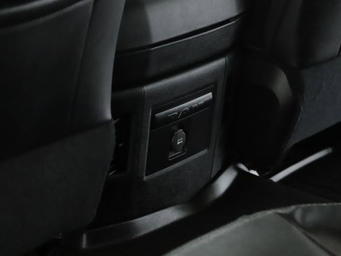 Used 2016 RAM 1500 Sport w/ Black Ram 1500 Sport Group AWD/4WD image 6
