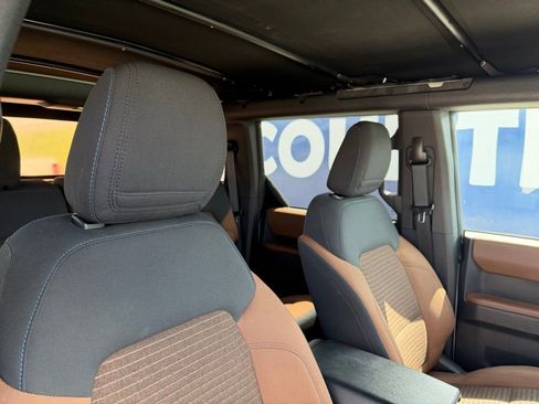 Used 2022 Ford Bronco Outer Banks image 27