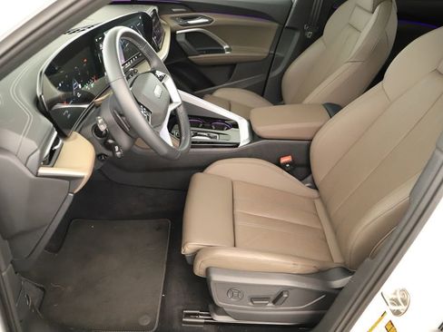 Certified 2025 Audi Q5 Prestige AWD/4WD image 24