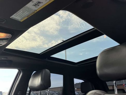 Used 2017 Jeep Grand Cherokee Summit RWD image 14