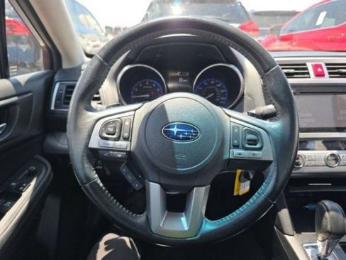Used 2017 Subaru Legacy 2.5i Premium AWD/4WD image 11
