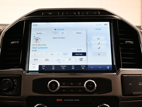 Used 2022 Ford F250 Lariat w/ Tremor Off-Road Package image 33