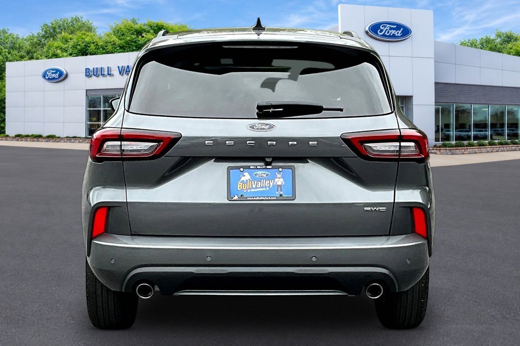 Certified 2024 Ford Escape ST-Line w/ Tech Pack #1 AWD/4WD image 5