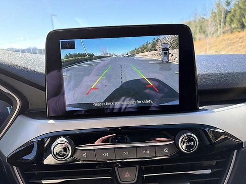 Used 2021 Ford Escape SEL w/ Technology Package image 7