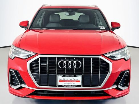 Used 2023 Audi Q3 2.0T Premium Plus w/ Premium Plus Package AWD/4WD image 2