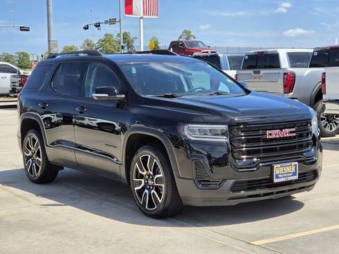 Used 2021 GMC Acadia SLE w/ Driver Convenience Package FWD image 3