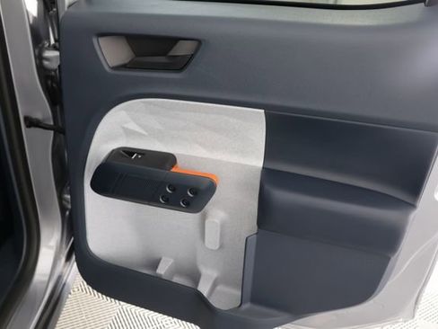 Used 2024 Ford Maverick XLT image 25