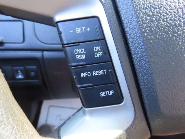 Used 2011 Ford Fusion SE FWD image 28