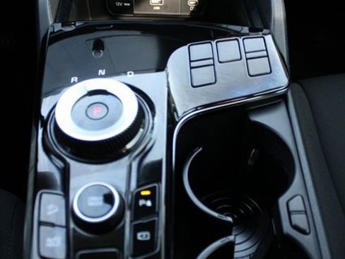 Certified 2024 Kia Sportage LX image 15