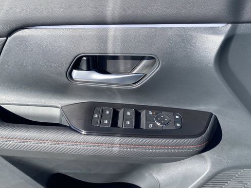 New 2026 Nissan Kicks SR w/ SR Premium Package image 23