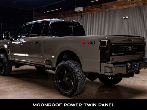 Used 2026 Ford F250 4x4 Crew Cab Super Duty image 7