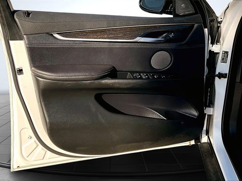 Used 2019 BMW X6 xDrive35i w/ Premium Package image 20