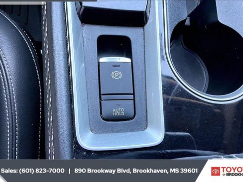 Used 2024 Nissan Altima 2.5 SL AWD/4WD image 22