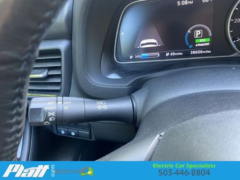 Used 2019 Nissan Leaf SL w/ SL Technology Package FWD image 27