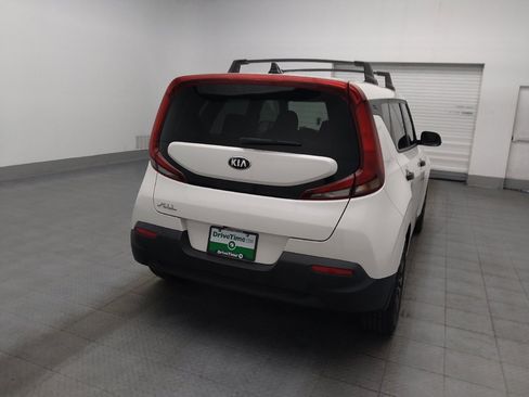 Used 2020 Kia Soul LX FWD image 7