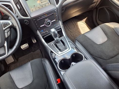 Used 2016 Ford Edge Sport w/ Equipment Group 401A AWD/4WD image 18