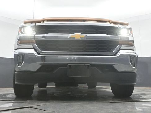 Used 2018 Chevrolet Silverado 1500 LT w/ All Star Edition AWD/4WD image 38