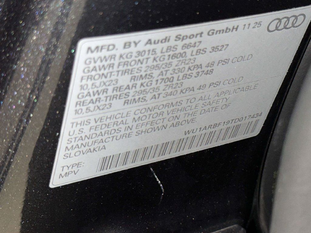 Used 2026 Audi RS Q8 performance AWD/4WD image 23