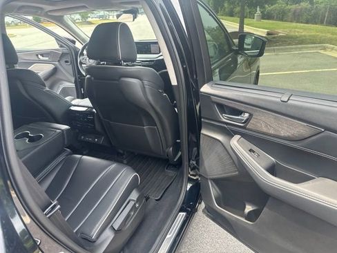 Used 2023 Acura MDX SH-AWD w/ Advance Package image 12