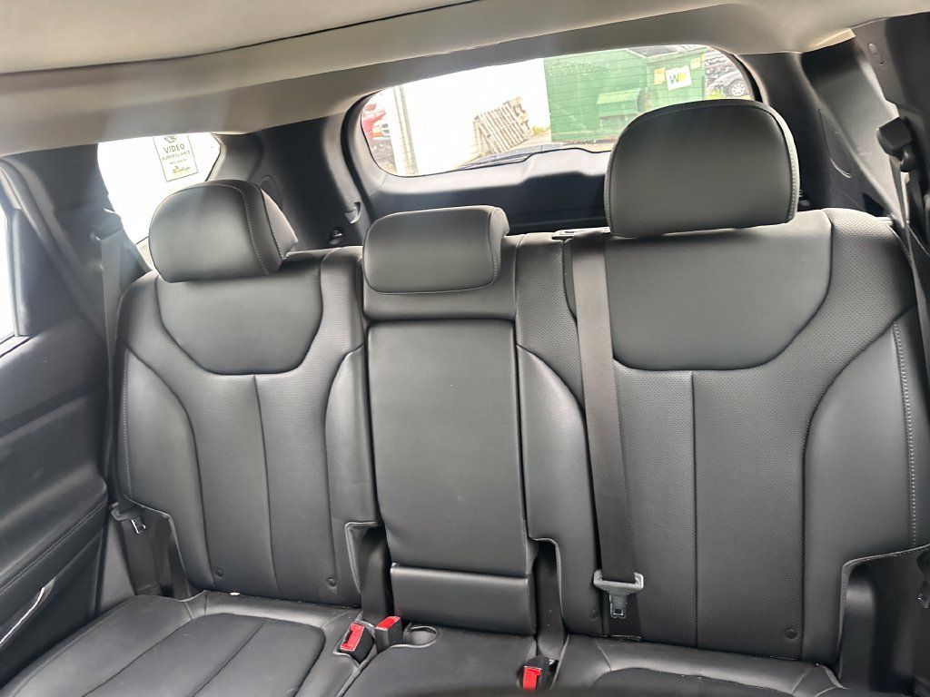 Used 2023 Hyundai Santa Fe SEL w/ Premium Package AWD/4WD image 44