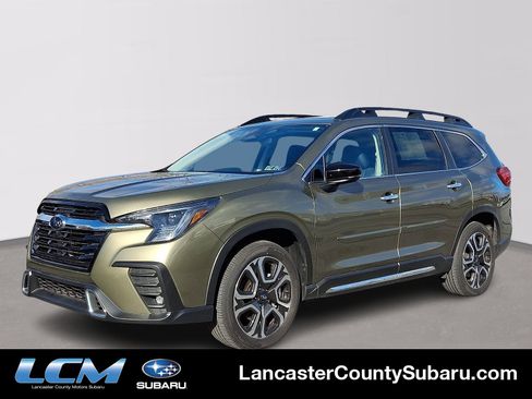 Used 2024 Subaru Ascent Touring image 1