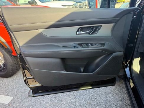 New 2026 Nissan Murano SL image 16