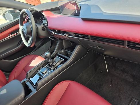New 2026 MAZDA MAZDA3 2.5 S Hatchback w/ Premium Pkg image 16