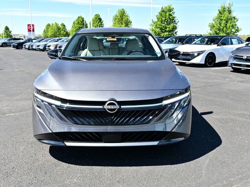 New 2026 Nissan Sentra SL FWD image 3