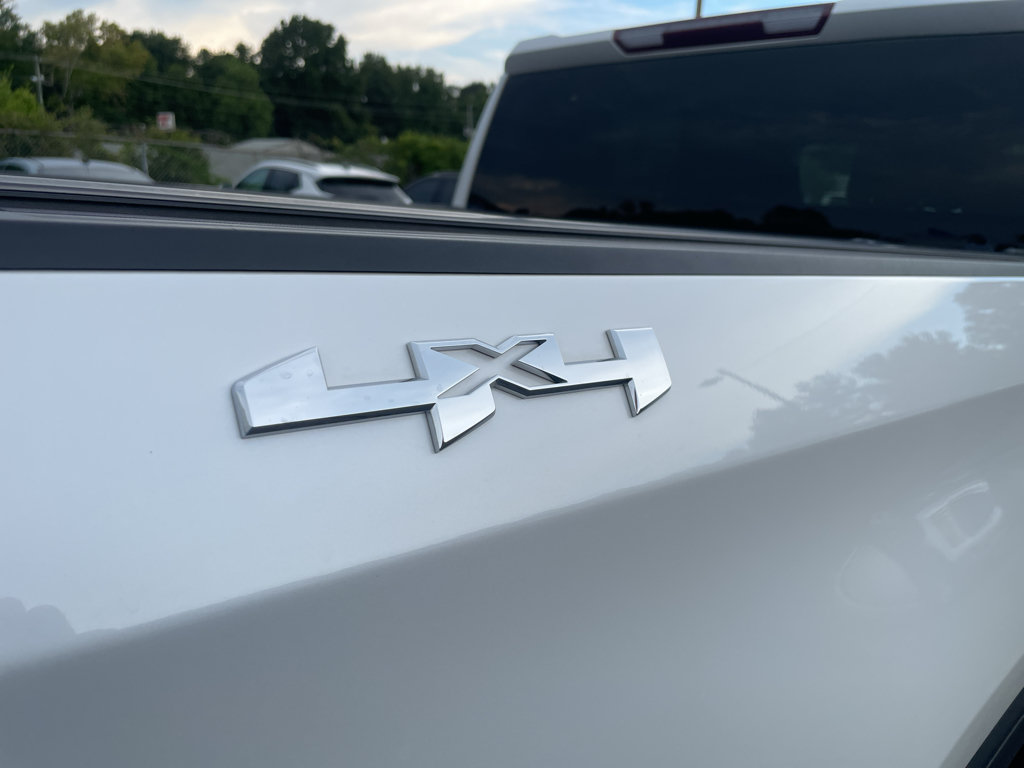Certified 2023 GMC Sierra 1500 SLT w/ SLT Premium Package AWD/4WD image 10