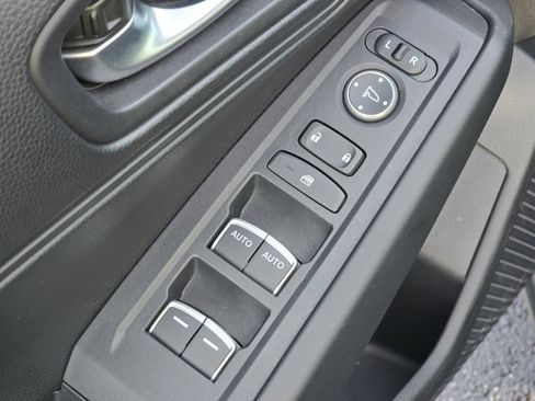 Certified 2023 Honda Accord LX image 24