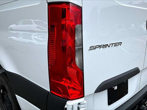 New 2025 Mercedes-Benz Sprinter 2500 image 5